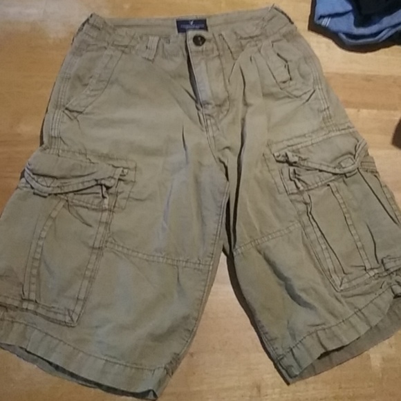 Men shorts - Picture 2 of 3